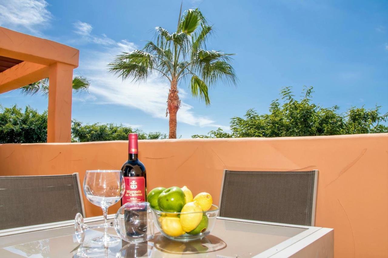 Free One Bedroom Retreat In Elviria 마르베야 외부 사진